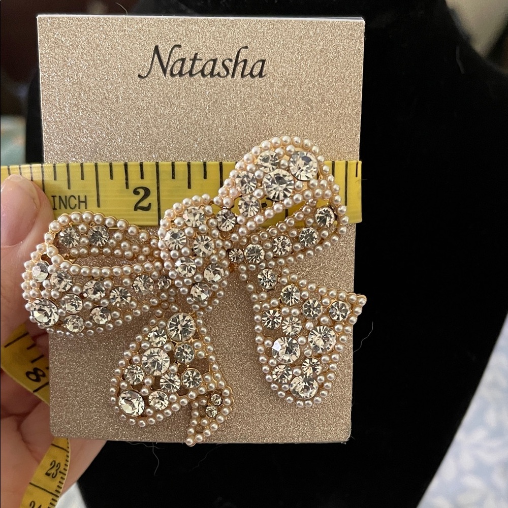 Natasha Couture Pearl and Crystal Bow Brooch - Picture 2 of 3